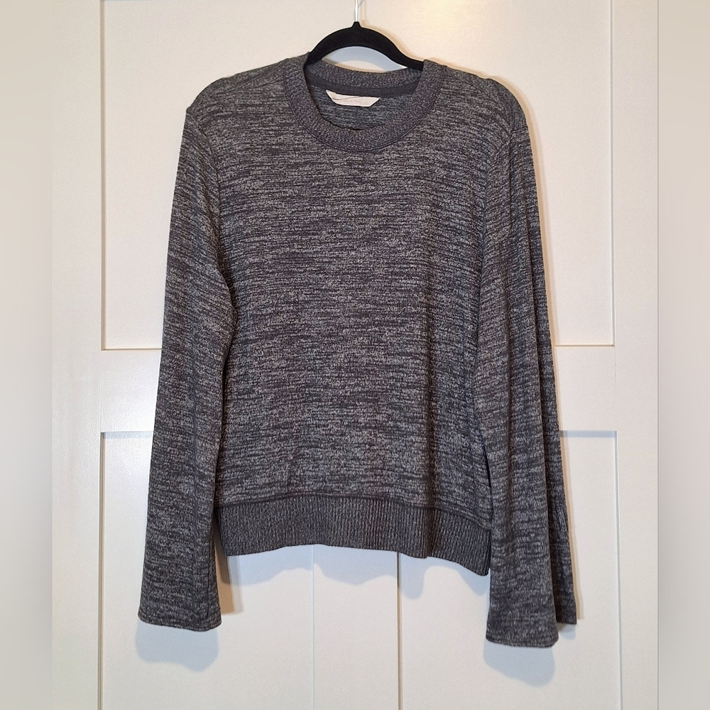 Abercrombie & Fitch Viscose Blnd Lightweight Semi sheer Sweater Gray Size Large
